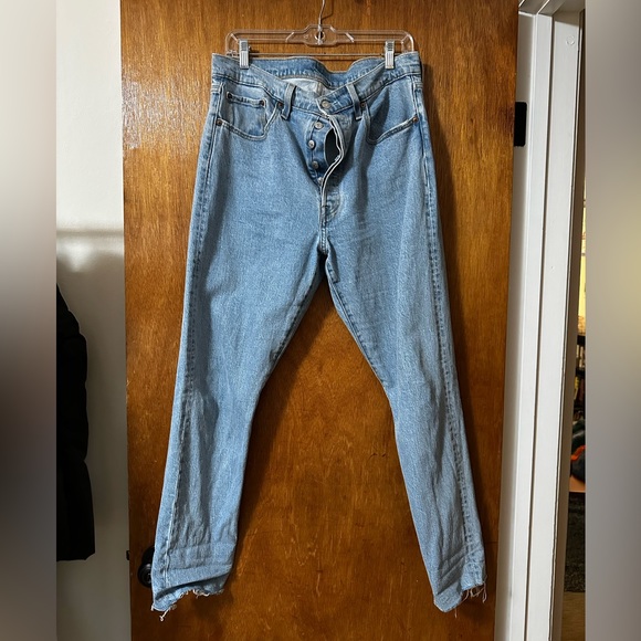 Levi’s 501 Skinny Light Wash - Picture 1 of 5